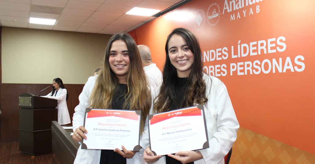 Excelencias Académicas y Premio Ceneval Odontología