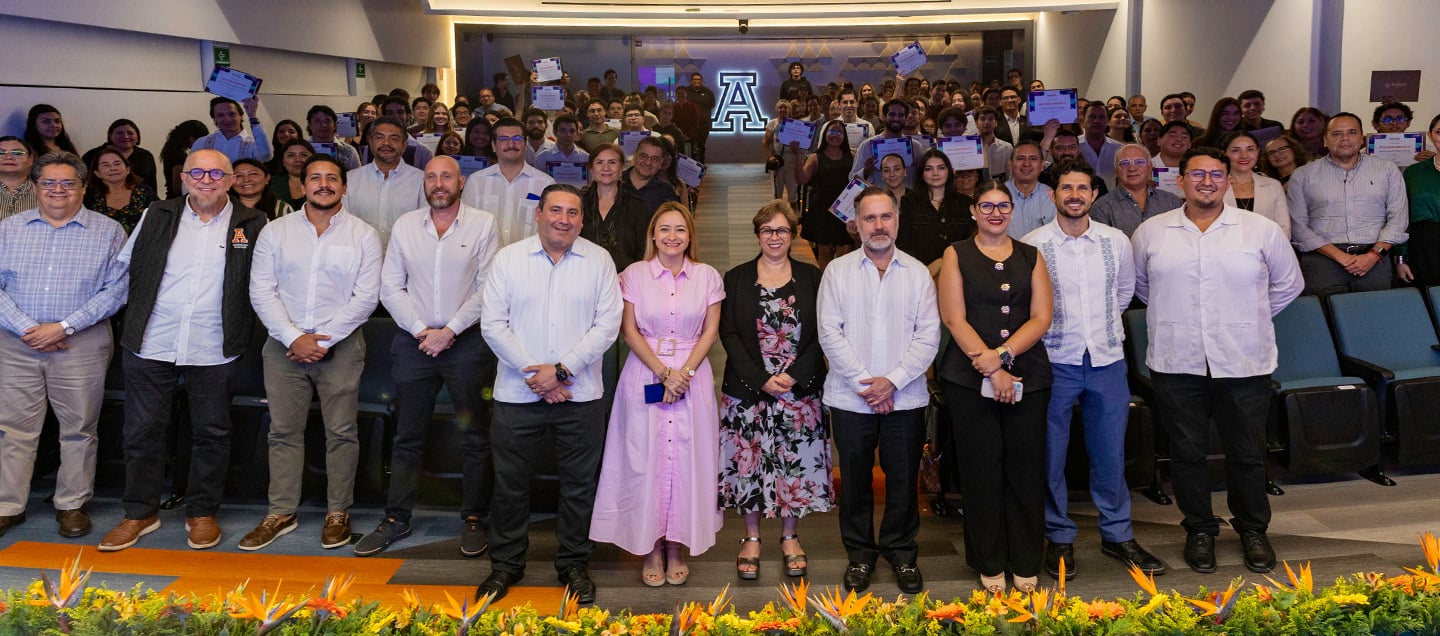 HeaderHS_2025_graduados