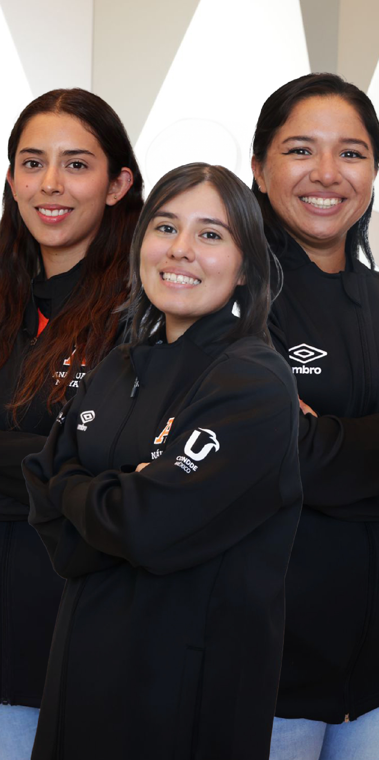 Carola Echeverría, Pamela Ortiz, Sofía Castellanos