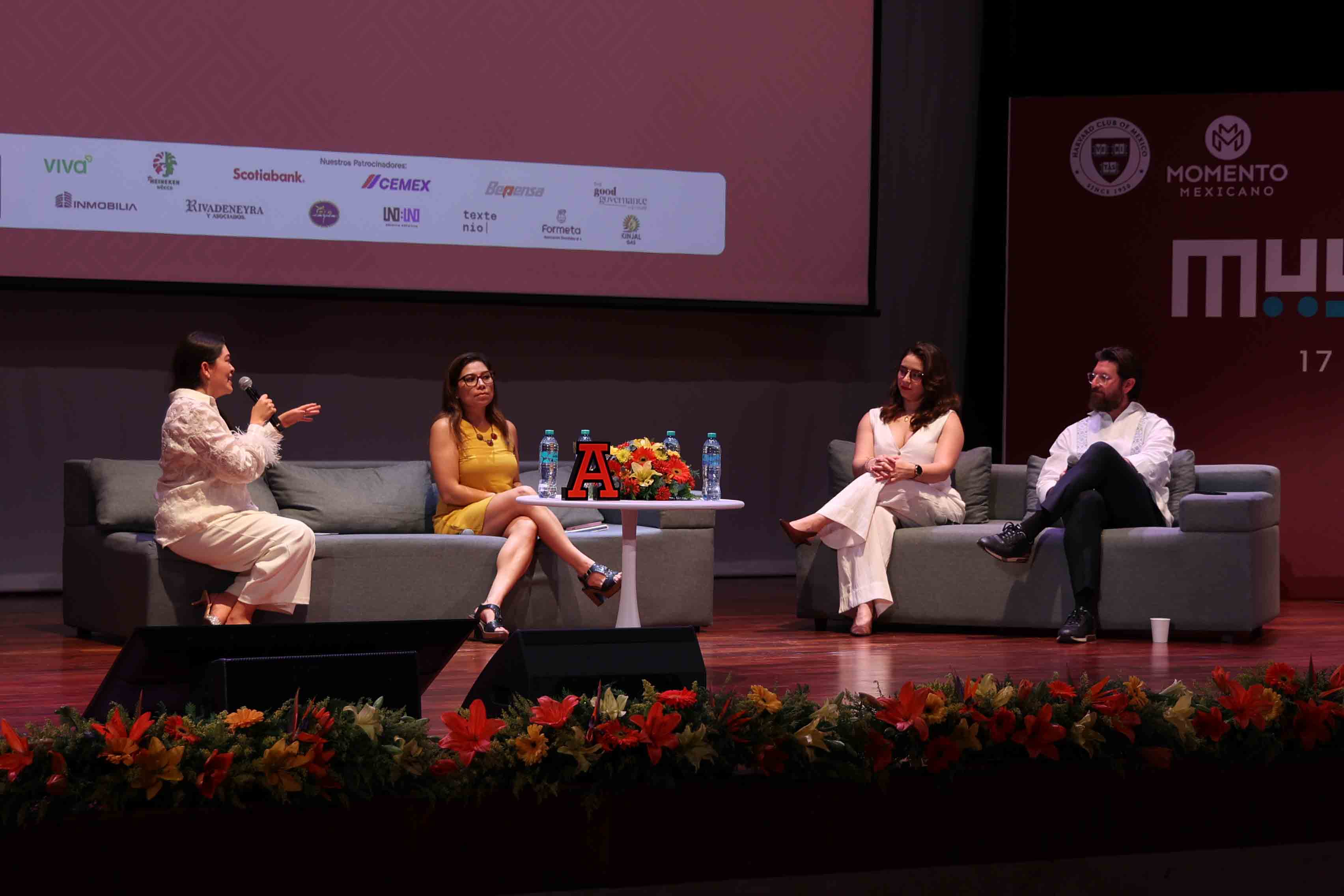 9B7A9581