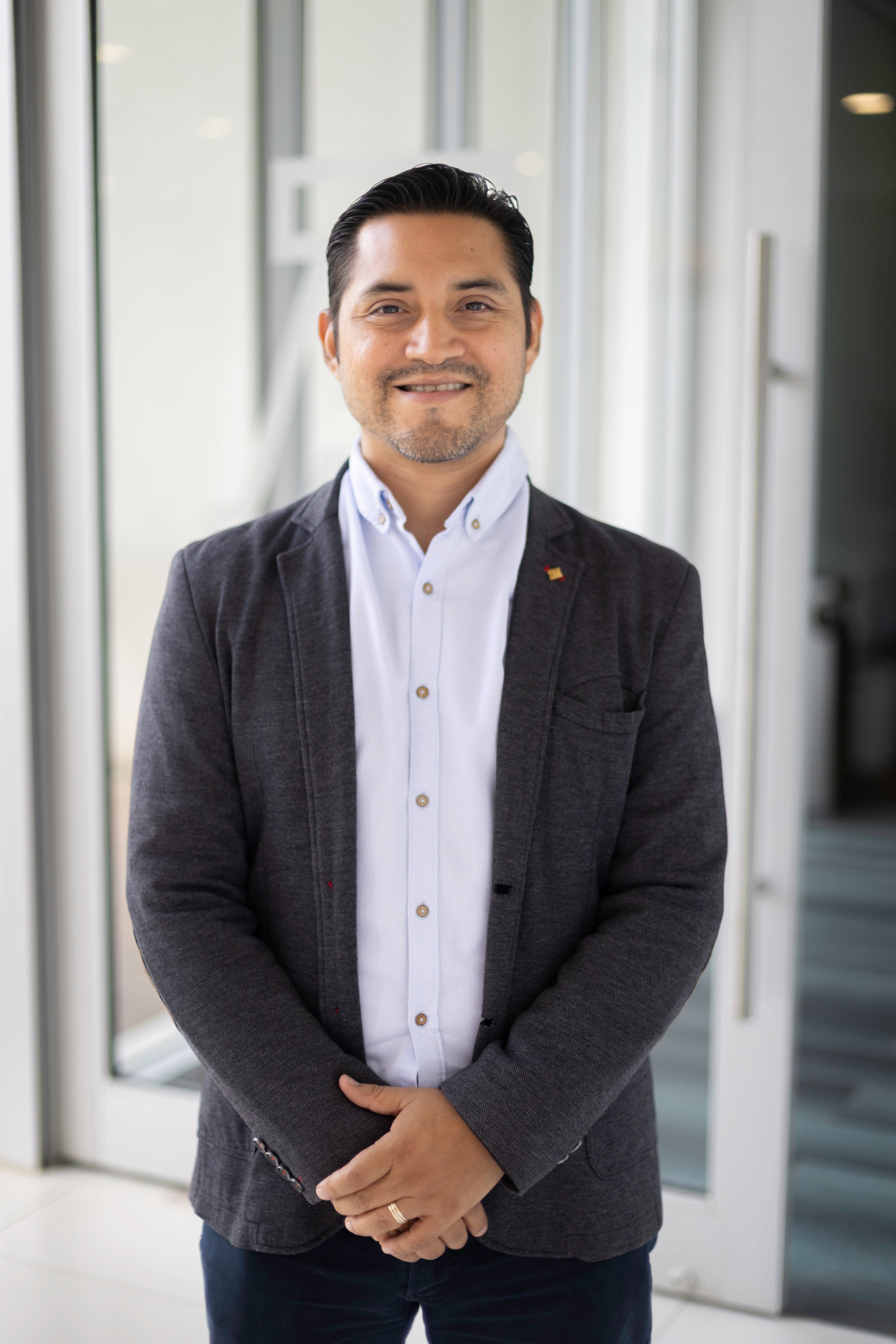 Andrés Iván Oliva Avilés