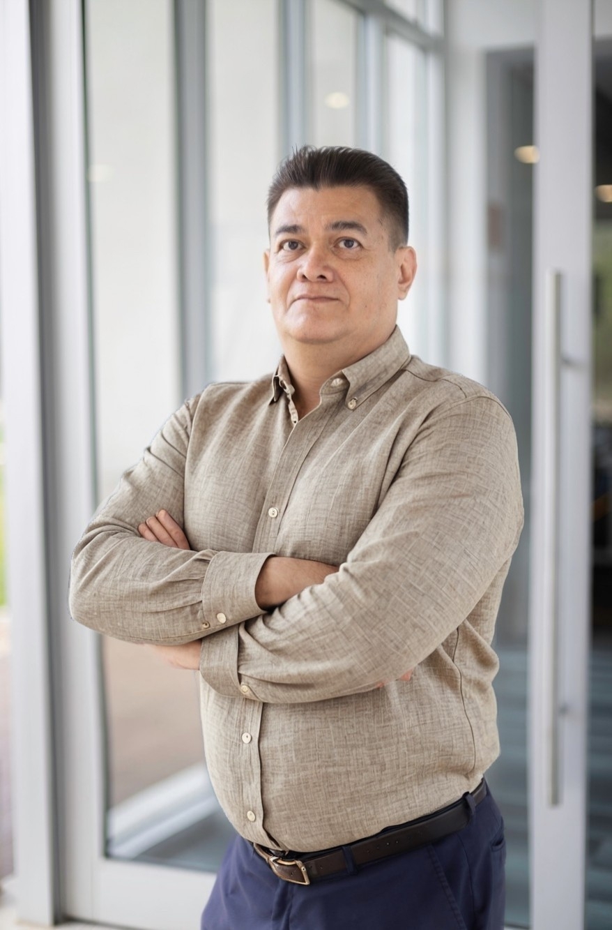 Victor Cruz Morales