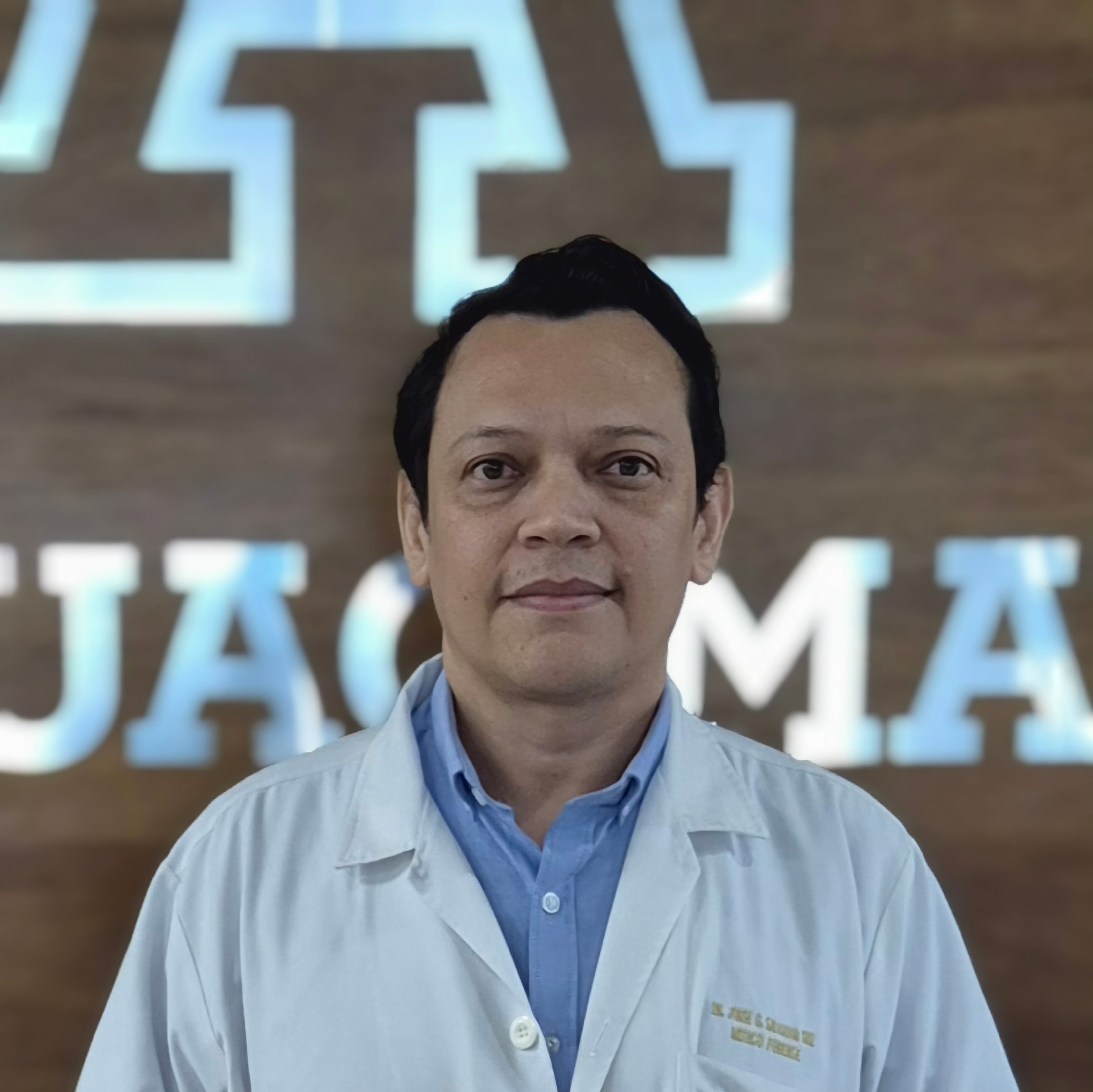 Dr. Jorge Gilberto Salvador Ruiz
