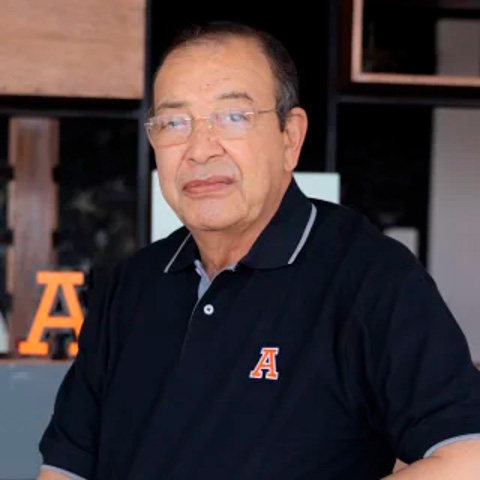 Dr. Inocencio Higuera Ciapara - avatar