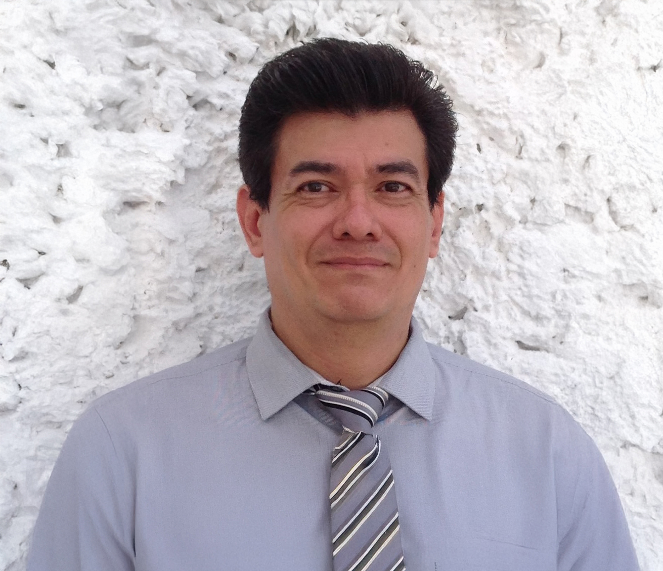 Dr. Víctor Cruz Morales - avatar