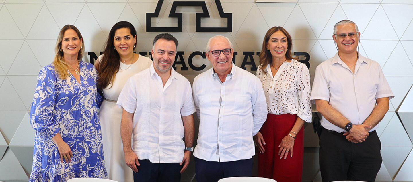 foto del articulo Anáhuac Mayab y Fundación Azteca de Grupo Salinas establecen alianza