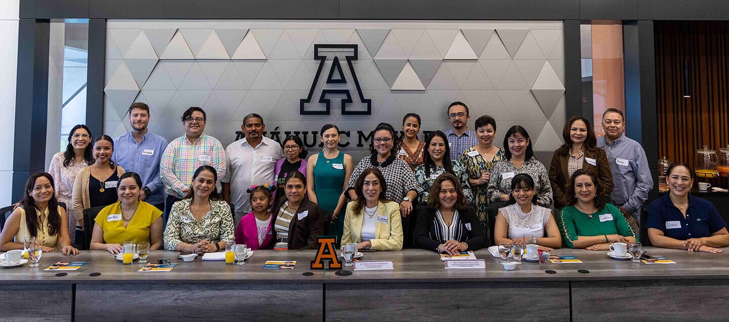 foto del articulo Suman esfuerzos en apoyo a la educación