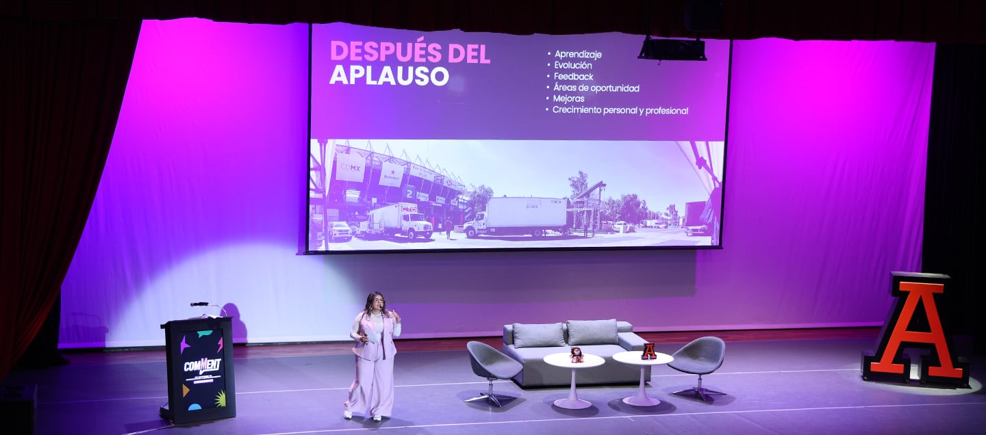 foto del articulo Comparten tendencias del show business en congreso de comunicación