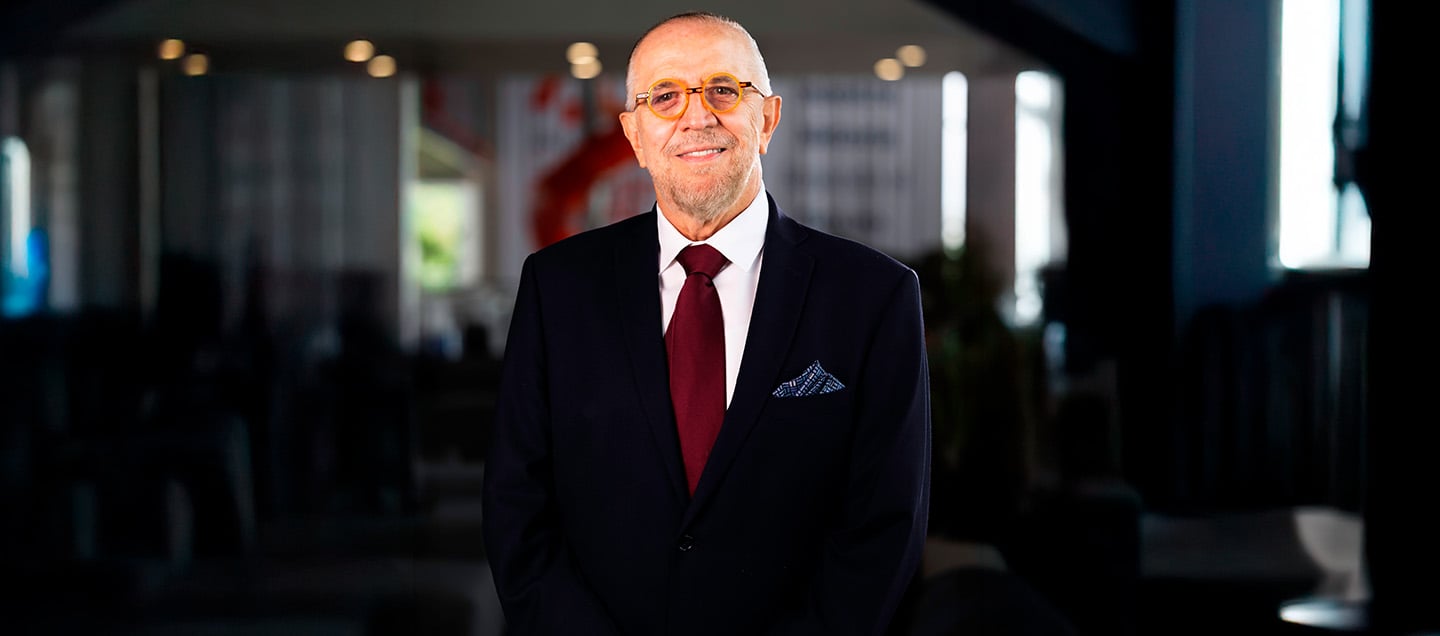 foto del articulo Formar odontólogos con valores: Dr. Rolando Peniche