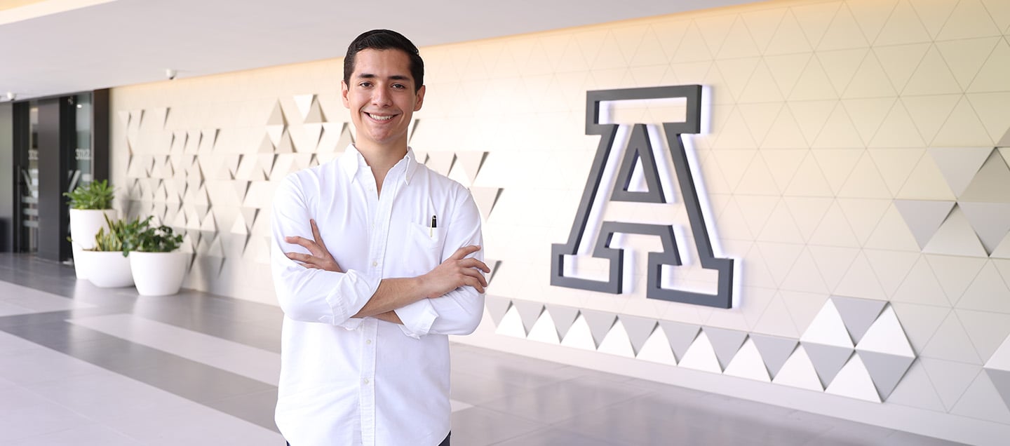 foto del articulo Egresado Anáhuac Mayab, seleccionado en programa internacional de innovación e IA