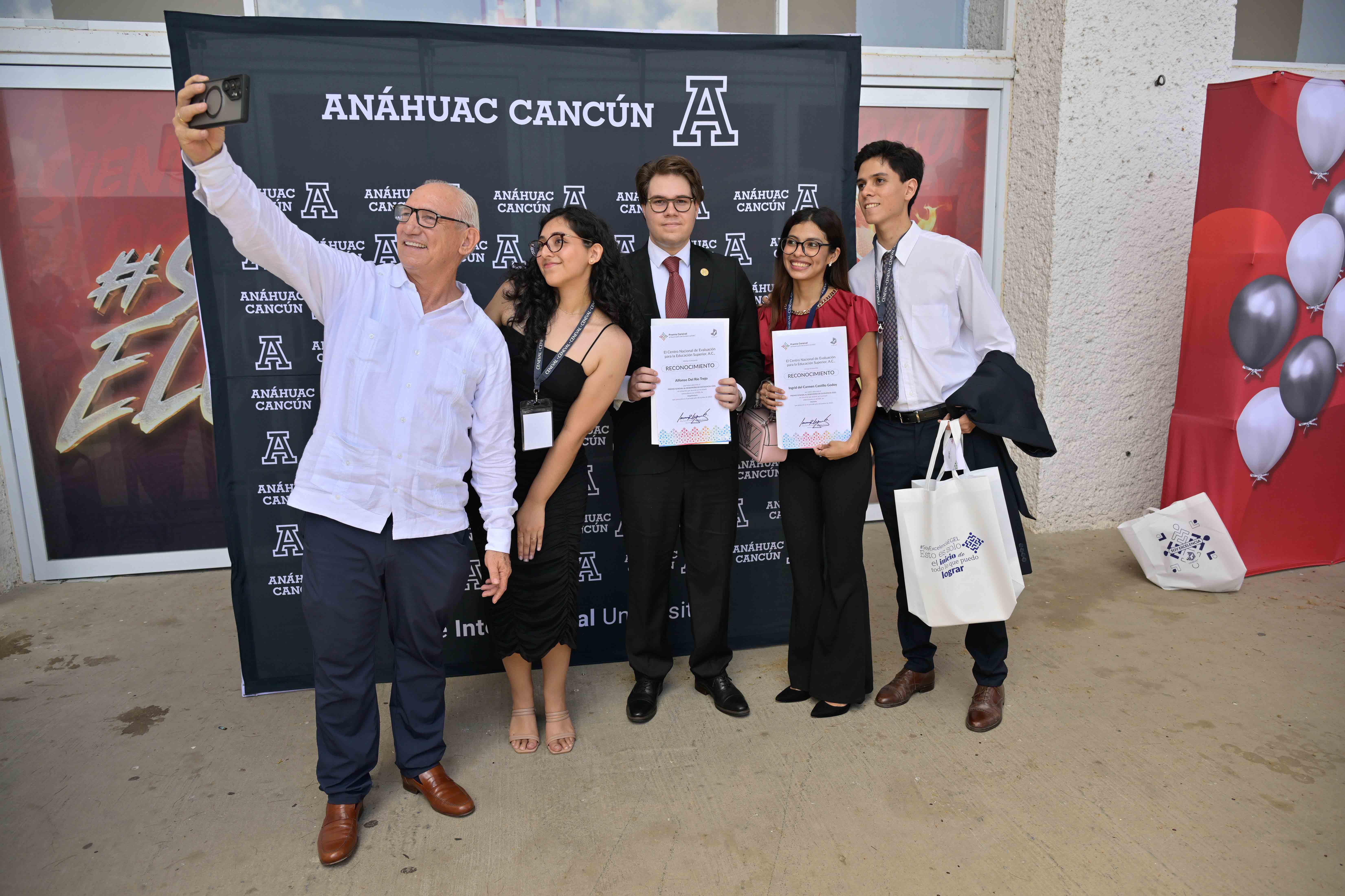 XavierMagana_SET_MAMAS_20260525_0_1590