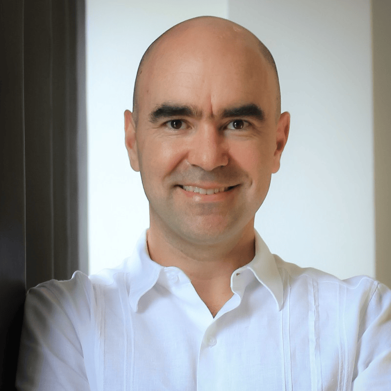 Dr. Emilio Martínez de Velasco-Aguirre - avatar