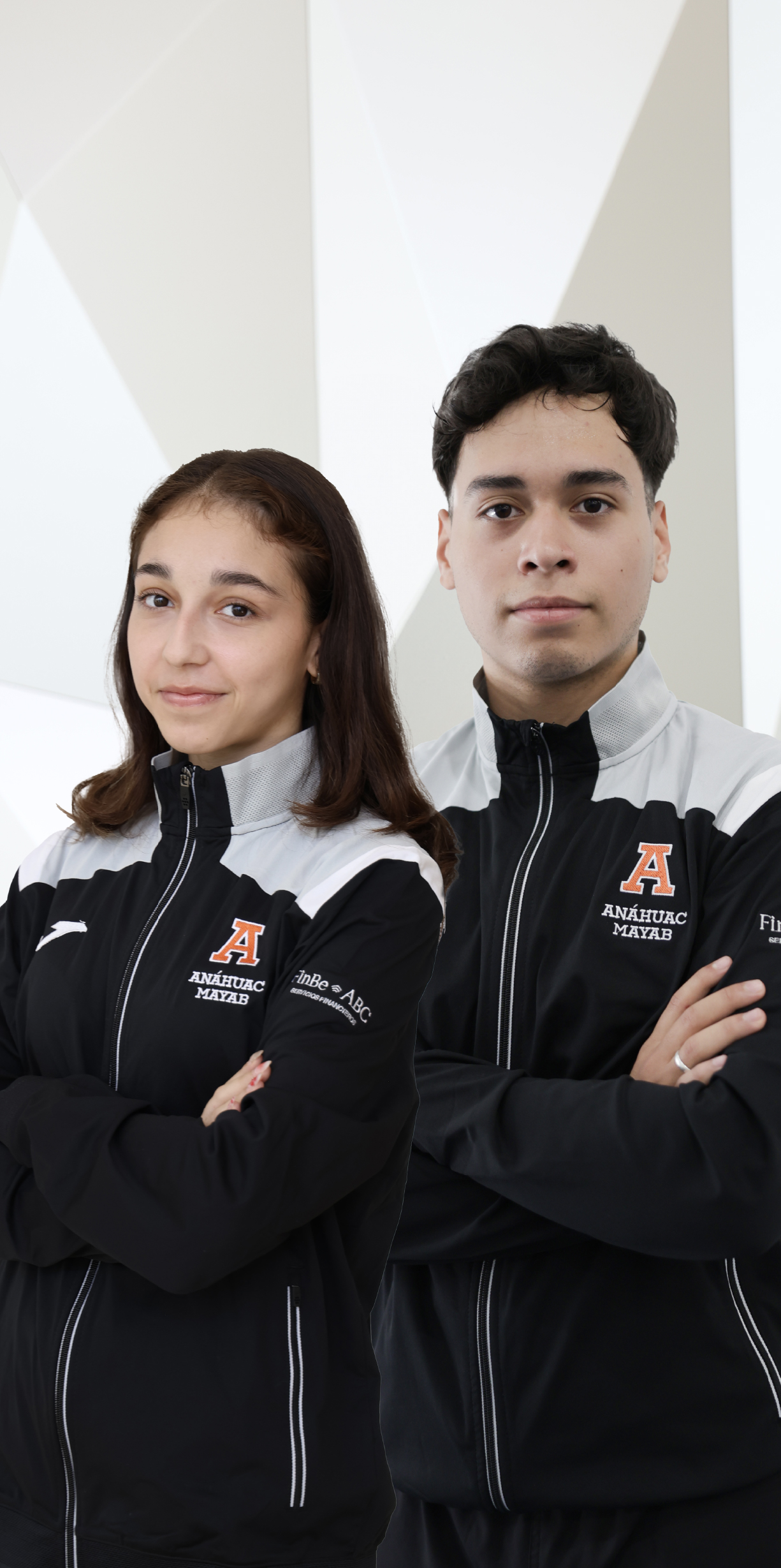 Aranza Sánchez y Axel Lovo