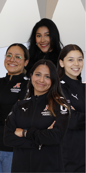 Abigail Valdez, Neferti Serrano, Frida Caramon e Ingrid Gordillo