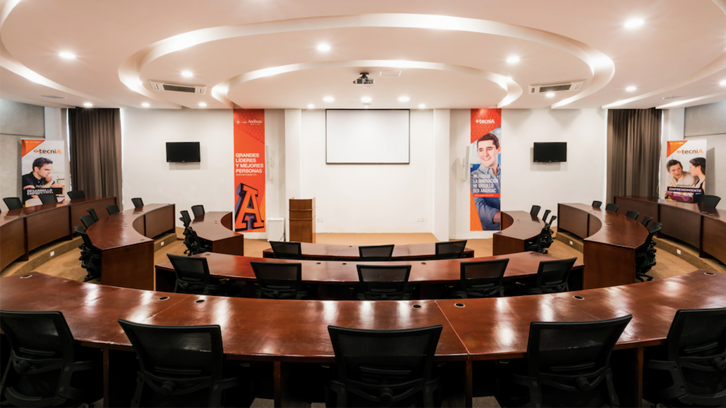 ¿Por qué la anáhuac mayab?